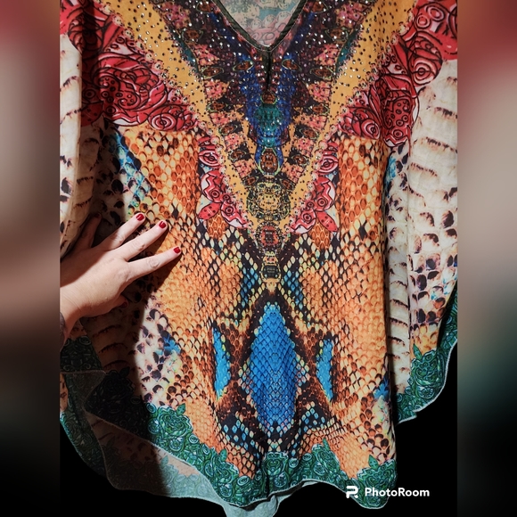 Like new condition OS - One size bathing suit coverup - Picture 2 of 4